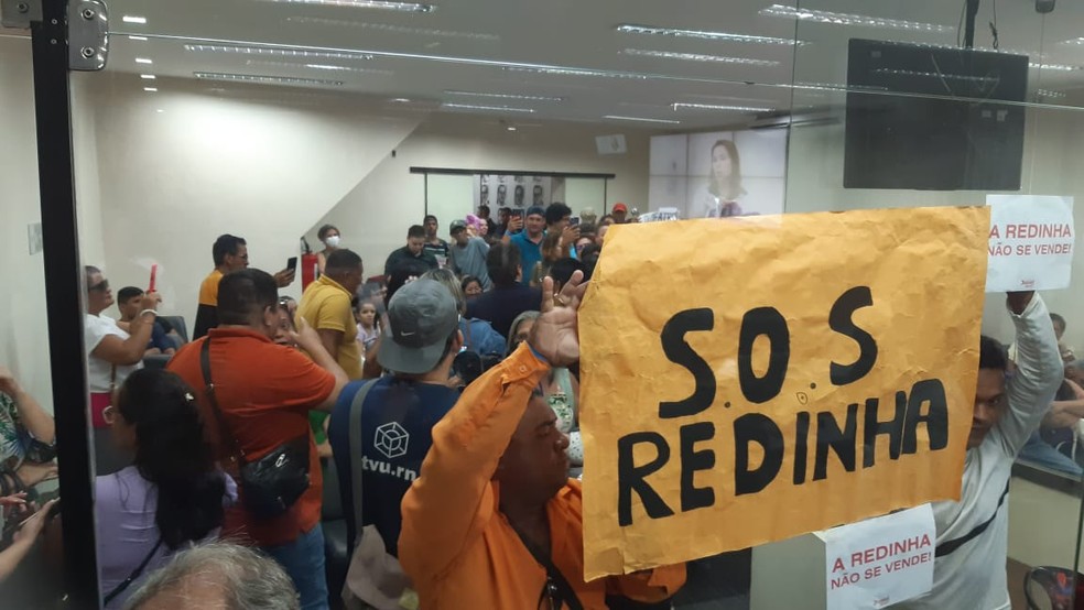 Sessão que votaria concessões do Complexo da Redinha e Teatro Sandoval Wanderley é suspensa por falta de quórum — Foto: Sérgio Henrique Santos/Inter TV Cabugi