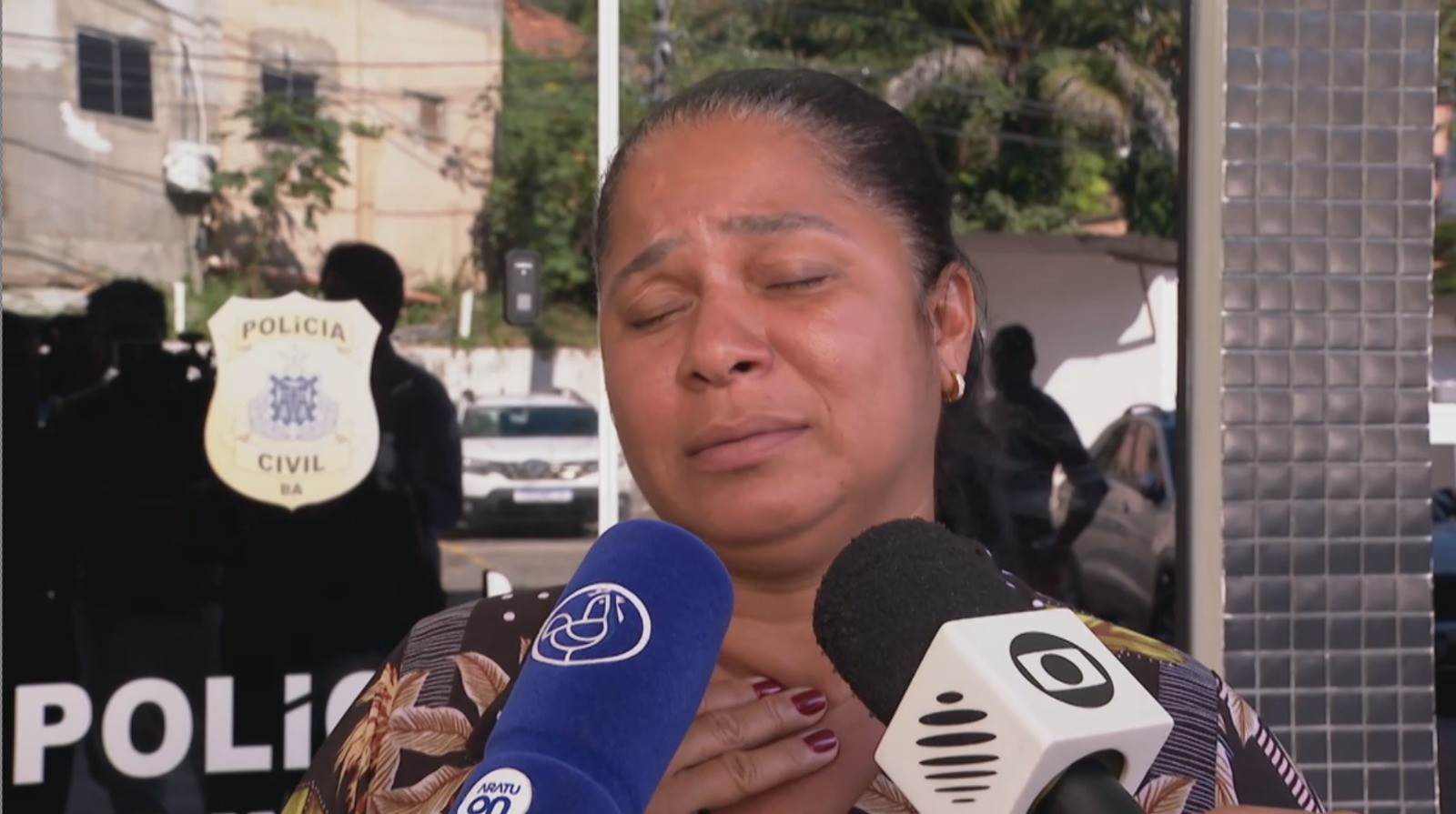 PM mãe de jovem assassinada durante tentativa de assalto em Salvador lamenta morte da filha: 'Levaram de mim o meu amor'