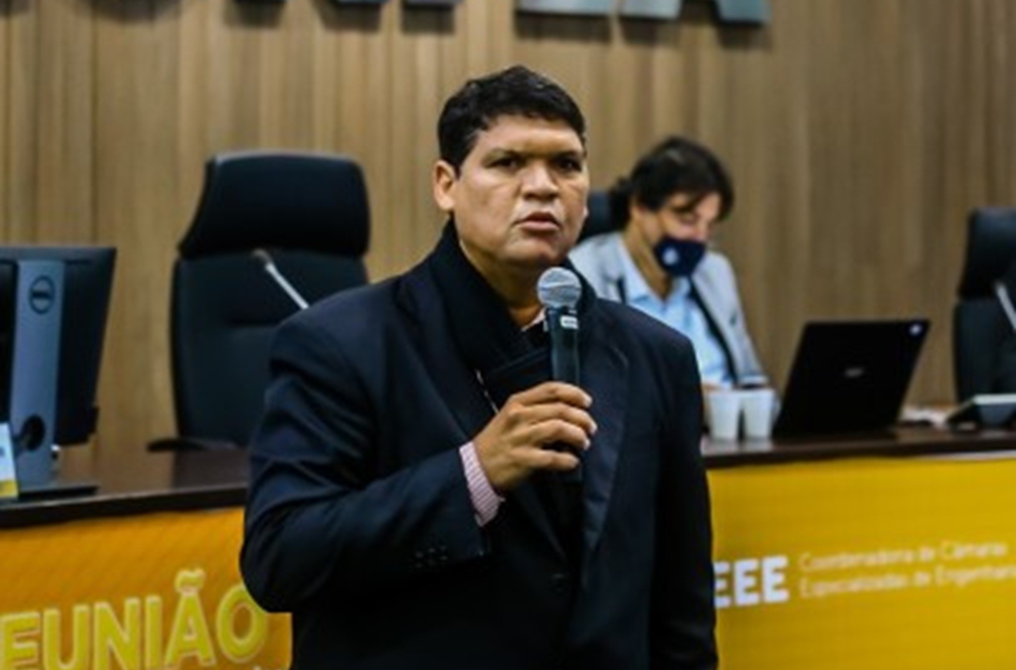 Mailson da Silva Neto, candidato ao Senado pelo PCO, não declara bens ao TSE