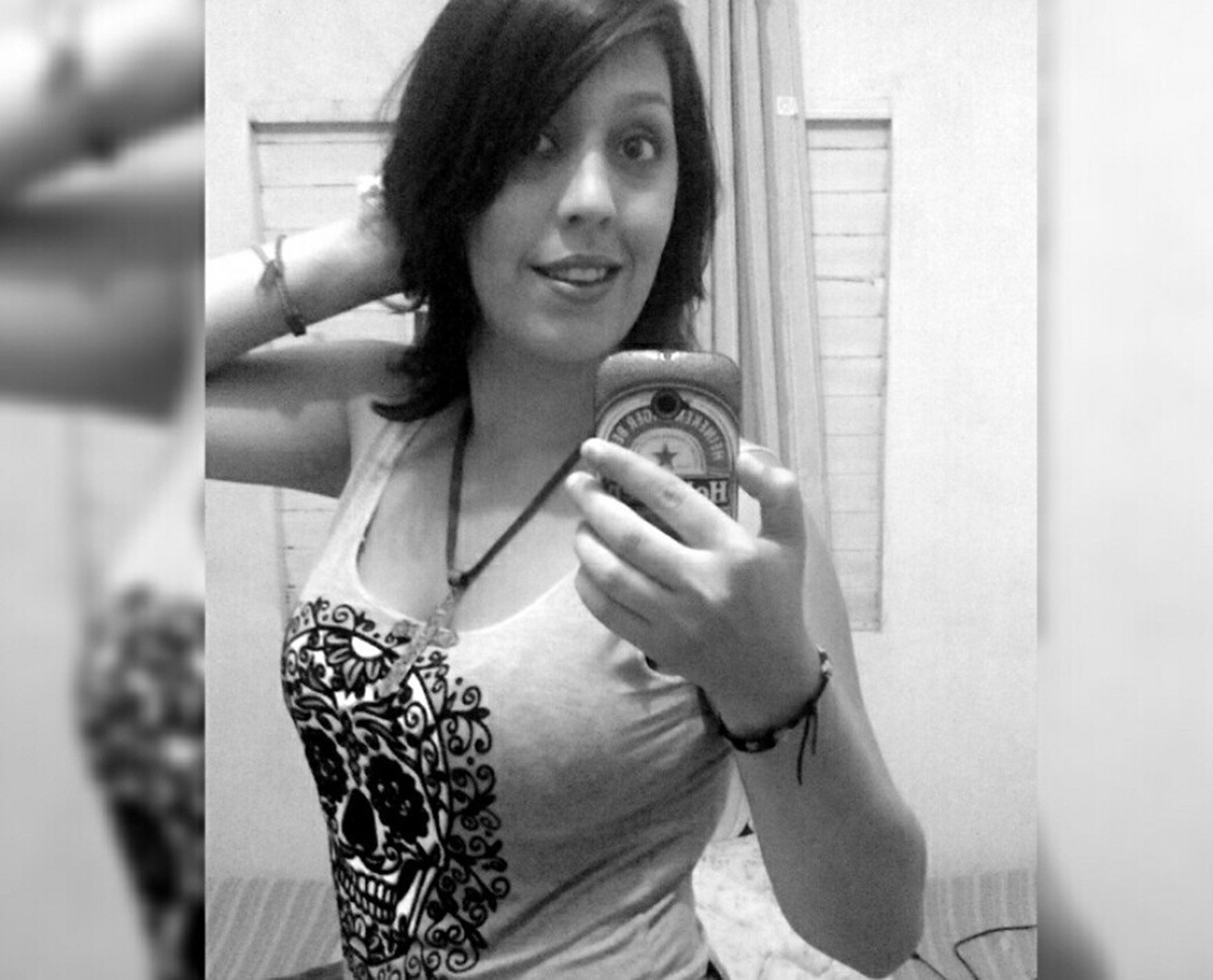 Jovem que desapareceu com amiga é identificada 6 anos após ter crânio encontrado, e polícia reabre caso