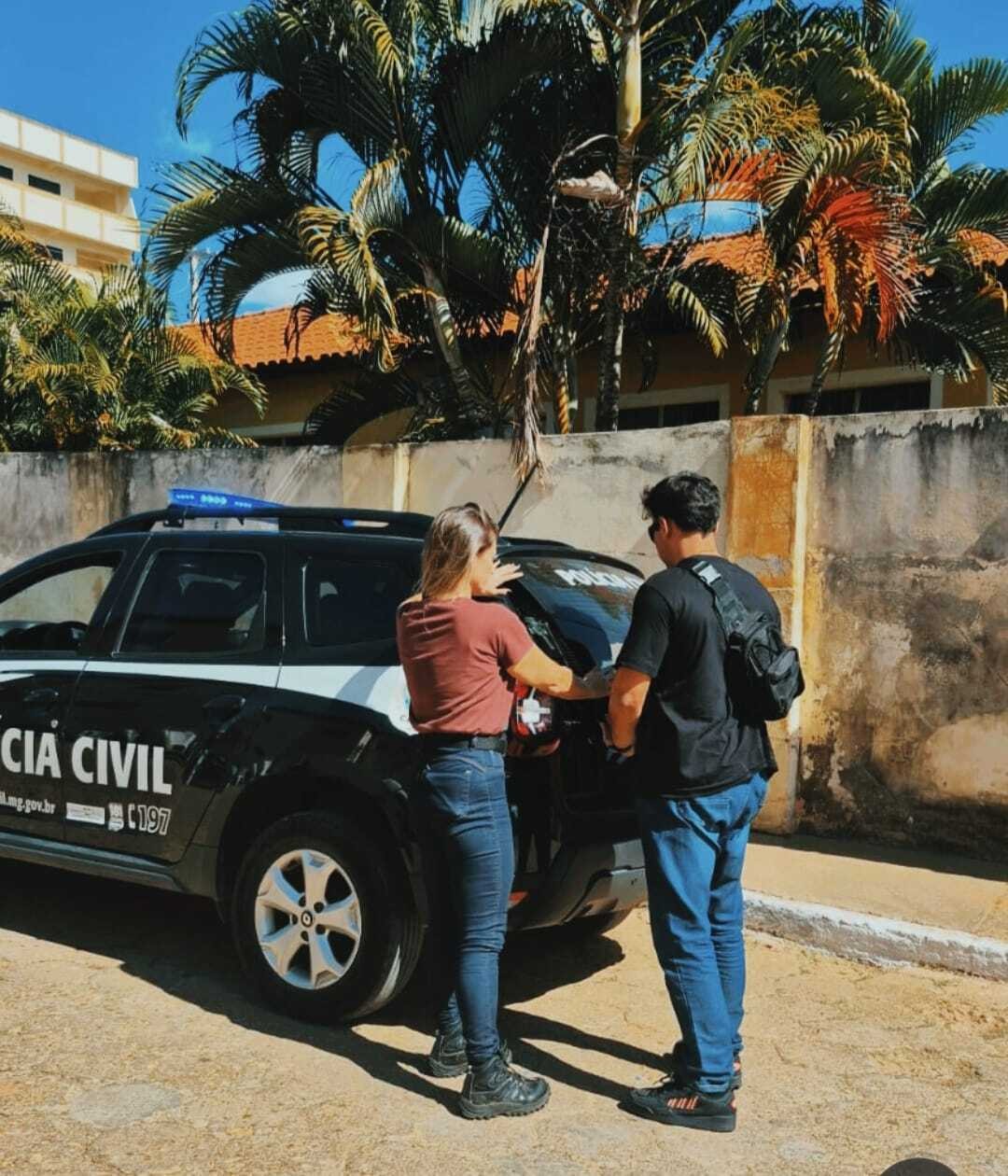 Condenado por matar homem com 18 facadas em SP é preso a mais de 1 mil km do local do crime, em MG