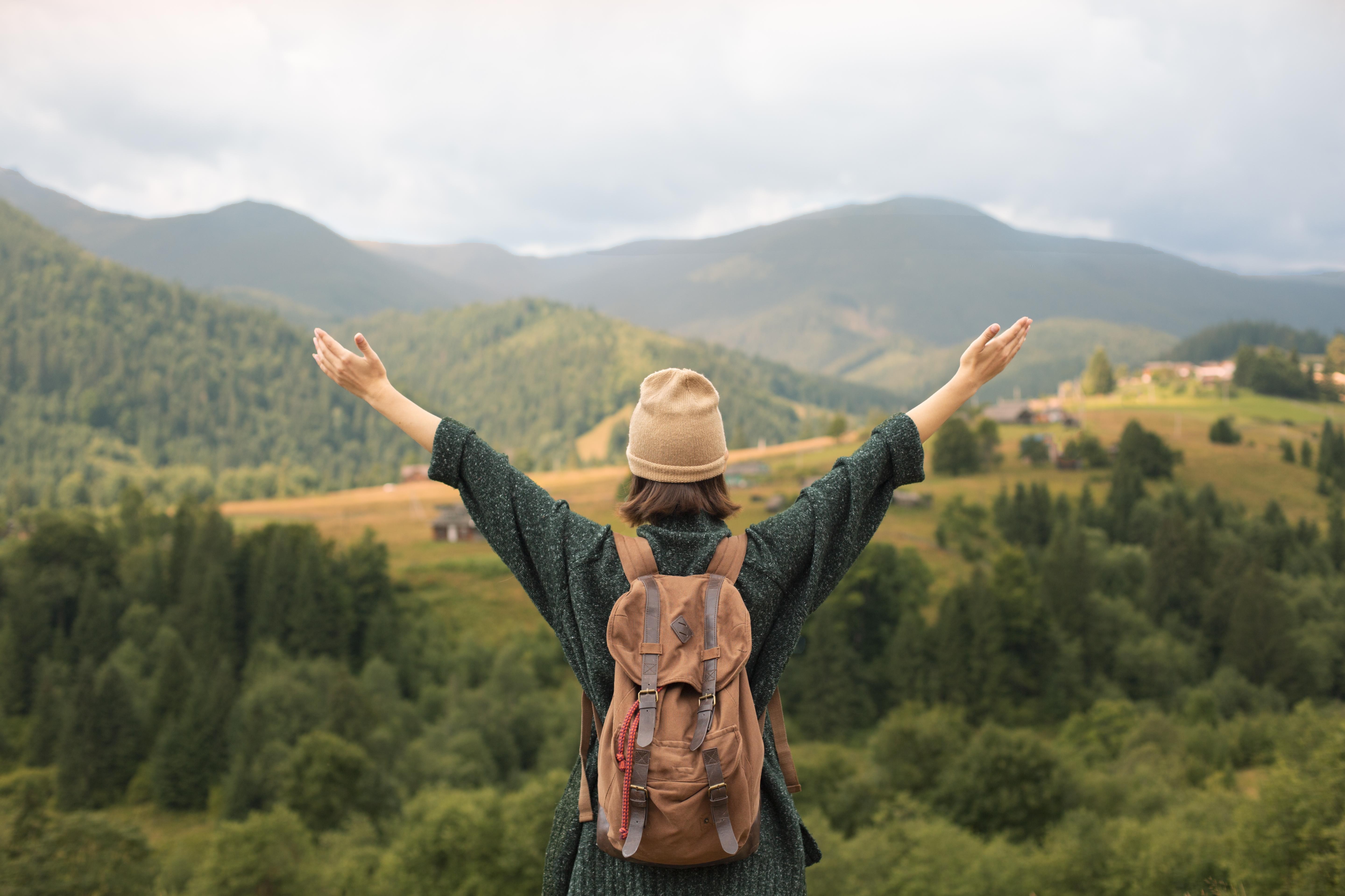 Garanta sua segurança em viagens, do São João ao verão europeu
