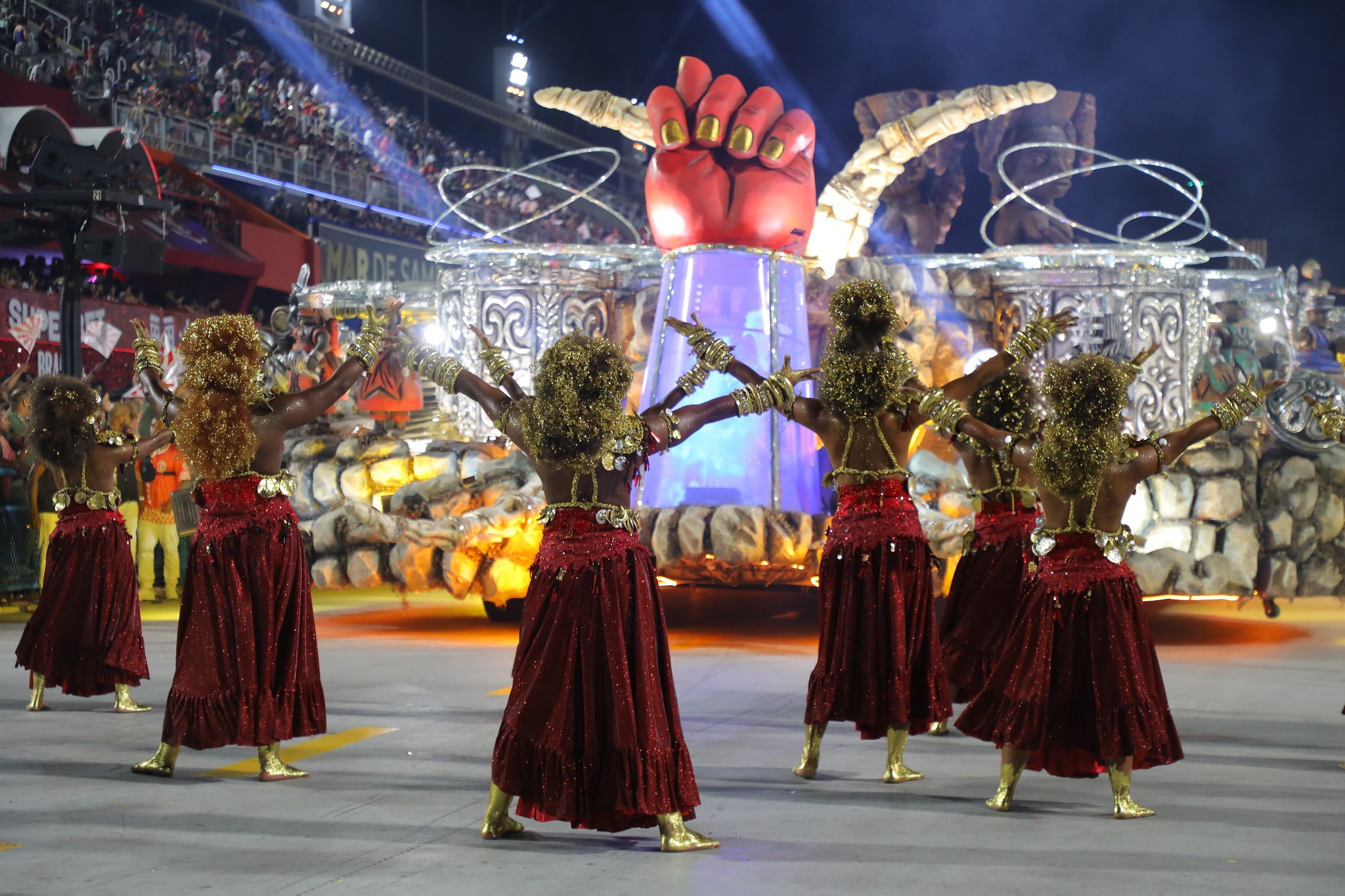 União de Maricá campeã da Série Ouro do carnaval do RJ 2026: veja todas as notas da apuração