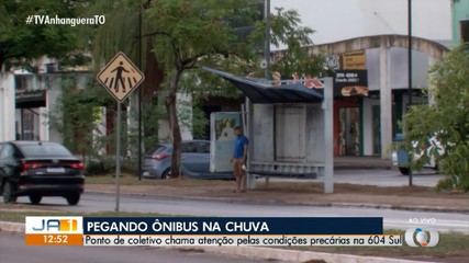 Pontos de ônibus viram motivo de reclamação durante a temporada de chuvas