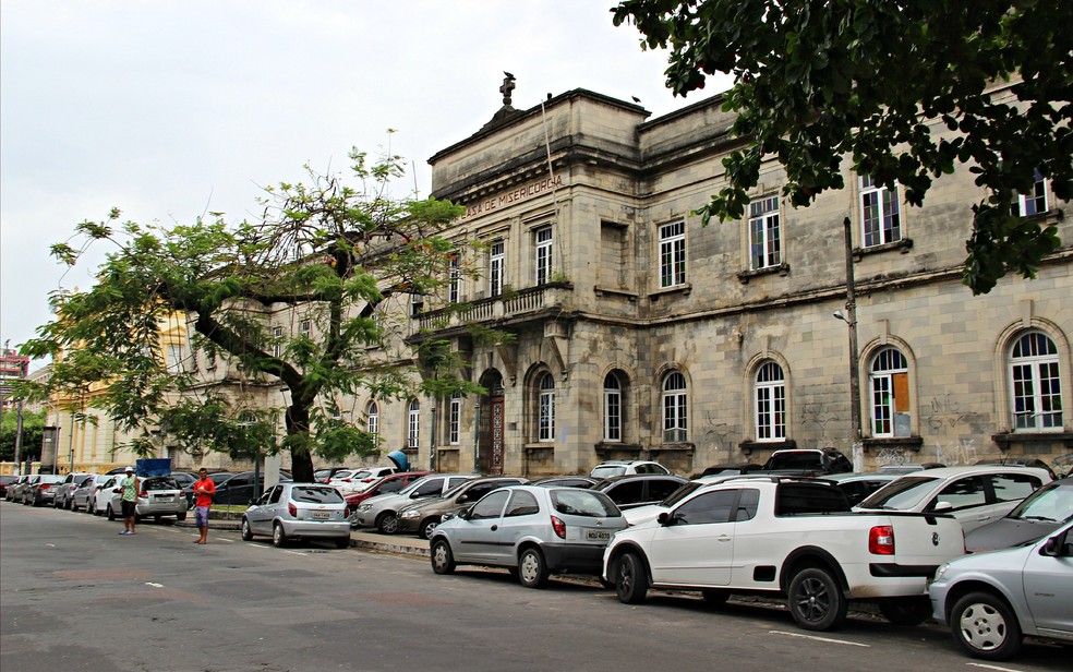 Santa Casa de Misericórdia fica localizada nas proximidades do Teatro Amazonas, no Centro de Manaus — Foto: Camila Henriques/G1 AM