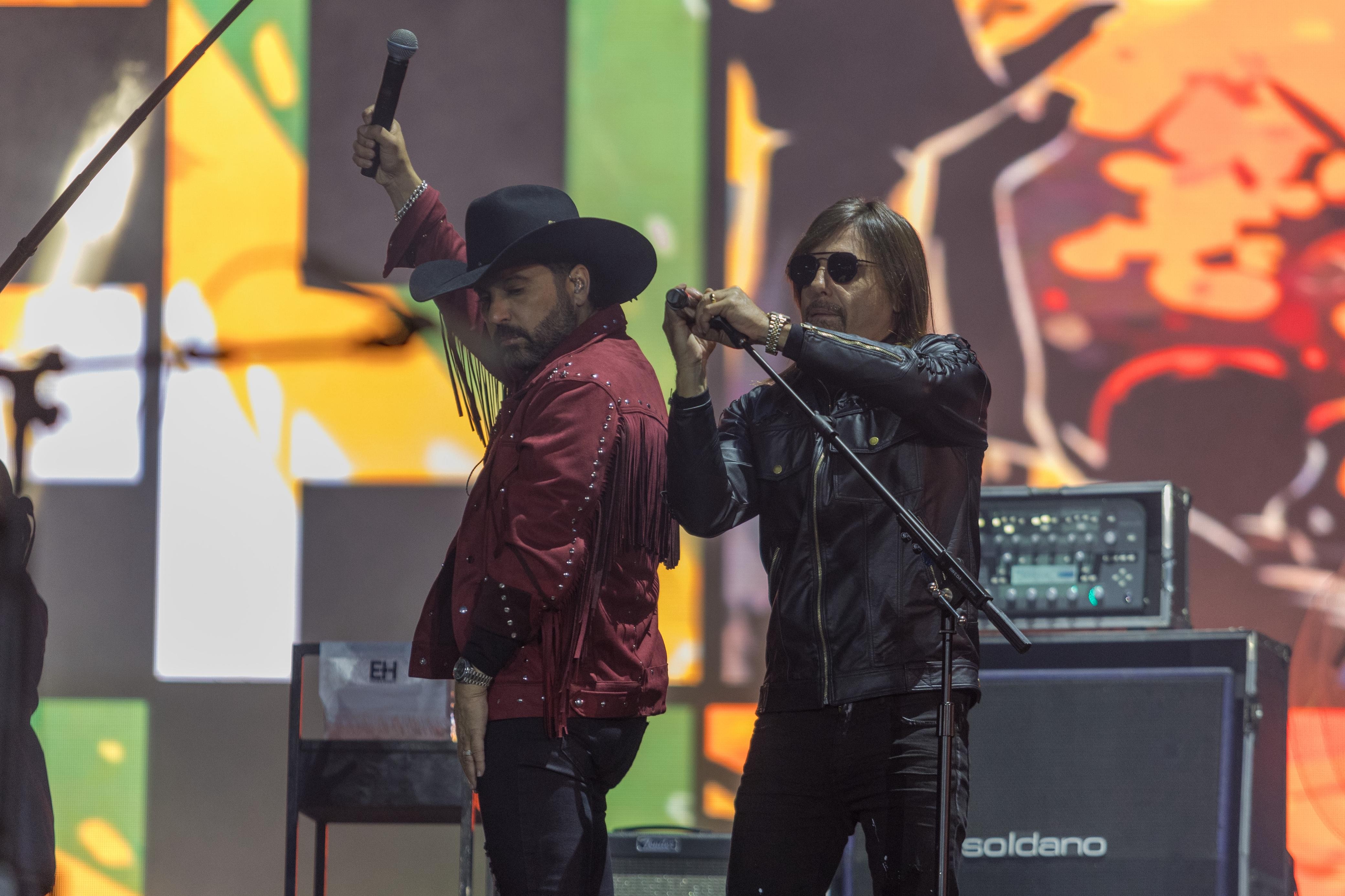 Edson e Hudson misturam sertanejo e rock n roll em show ‘pesado’ | G1