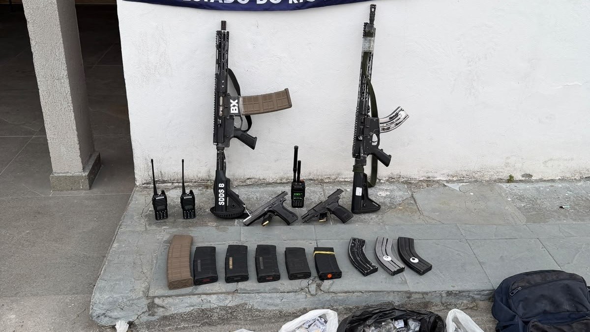 Cinco bandidos morrem em confronto com policiais em Duque de Caxias, diz PM