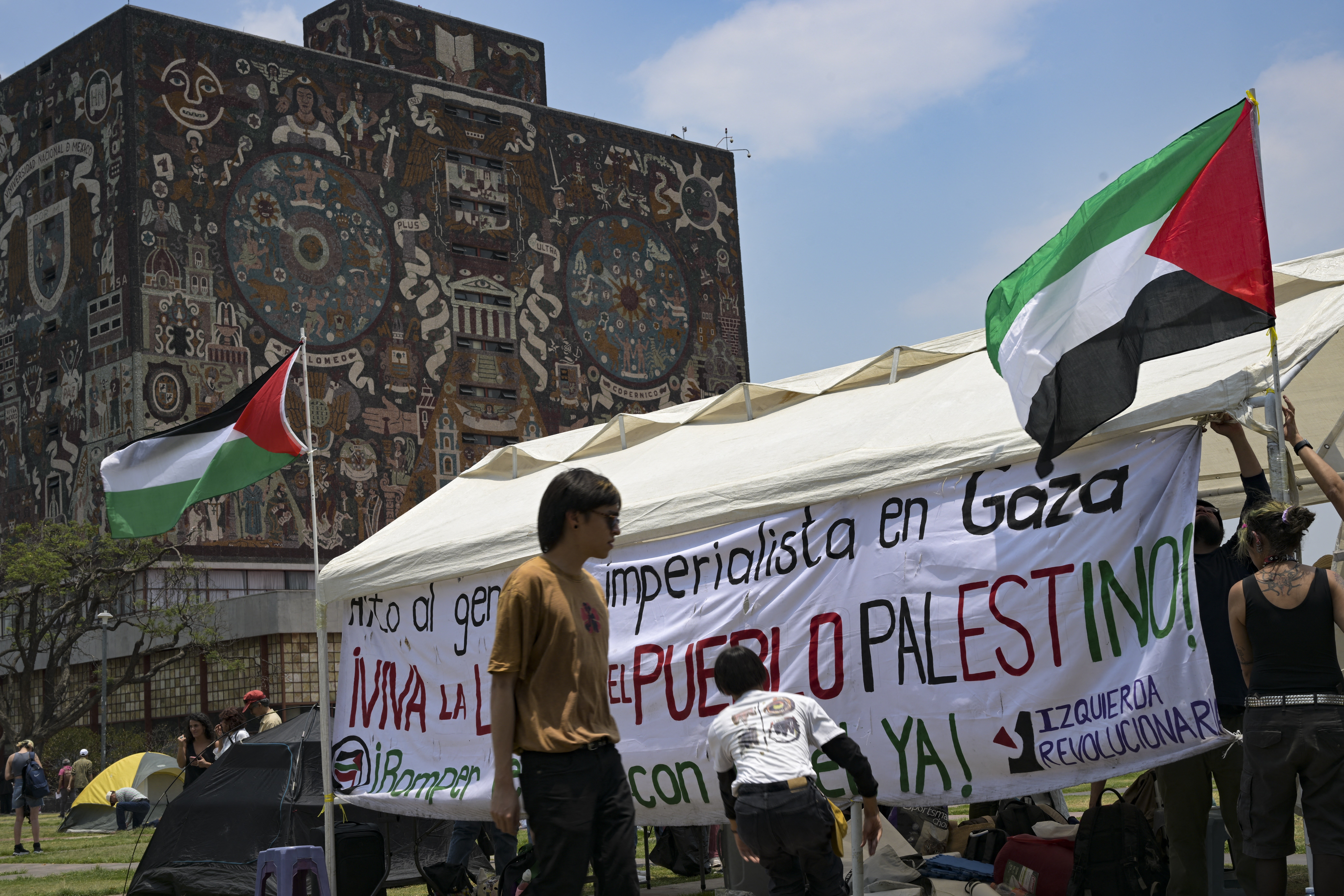 Estudantes pró-Palestina acampam na maior universidade do México