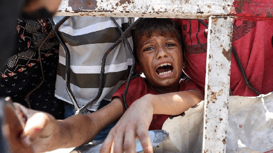Israel diz que vai retomar lançamentos aéreos de comida a Gaza neste sábado