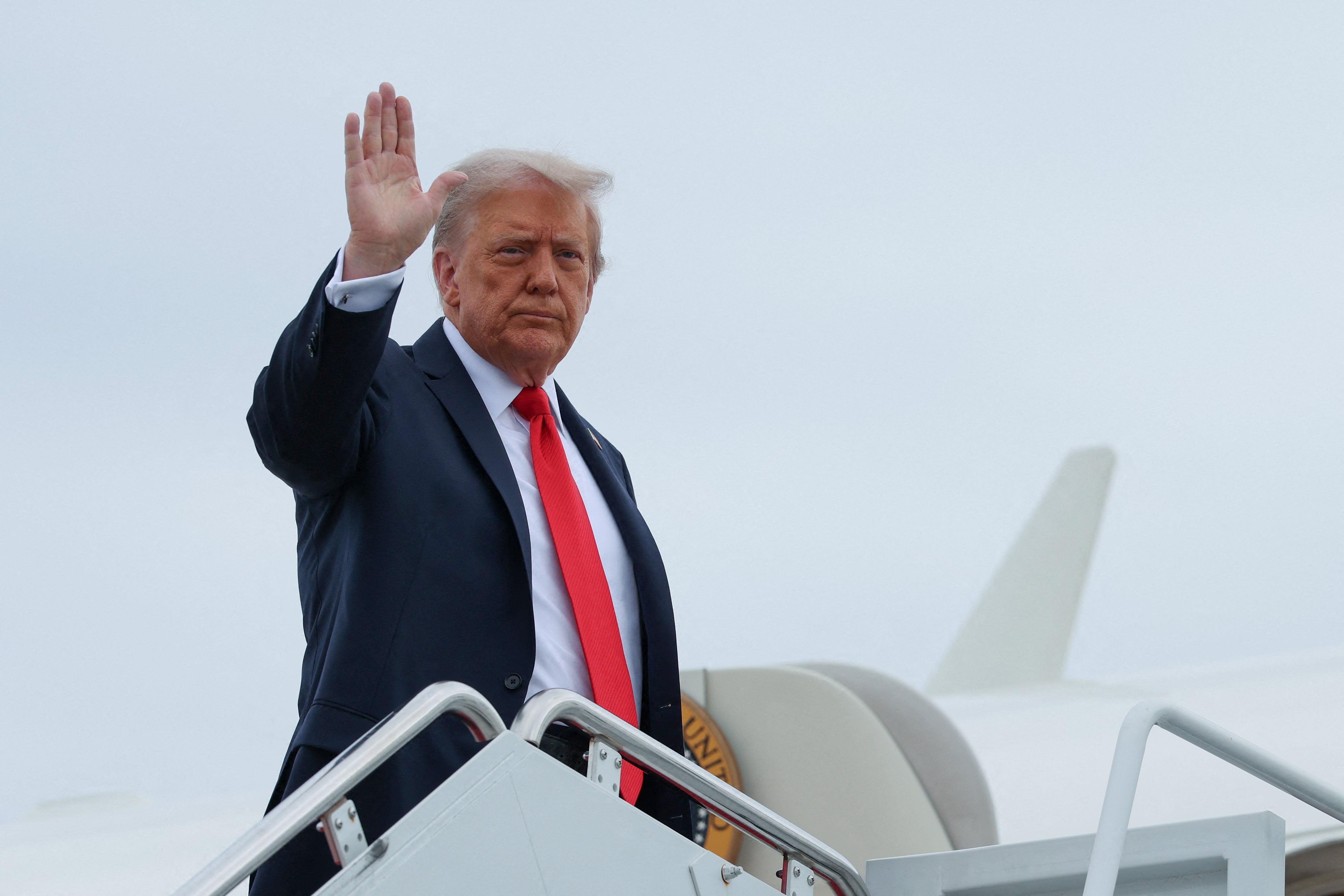 Trump diz estar pronto para impor novas sanções à Rússia após ataques aéreos a Kiev