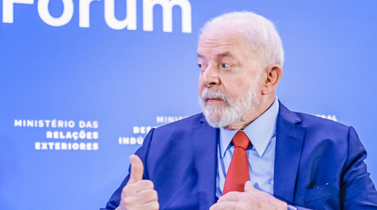 Argentina é 'muito importante' para o Brasil e precisa de presidente que 'goste de democracia', diz Lula