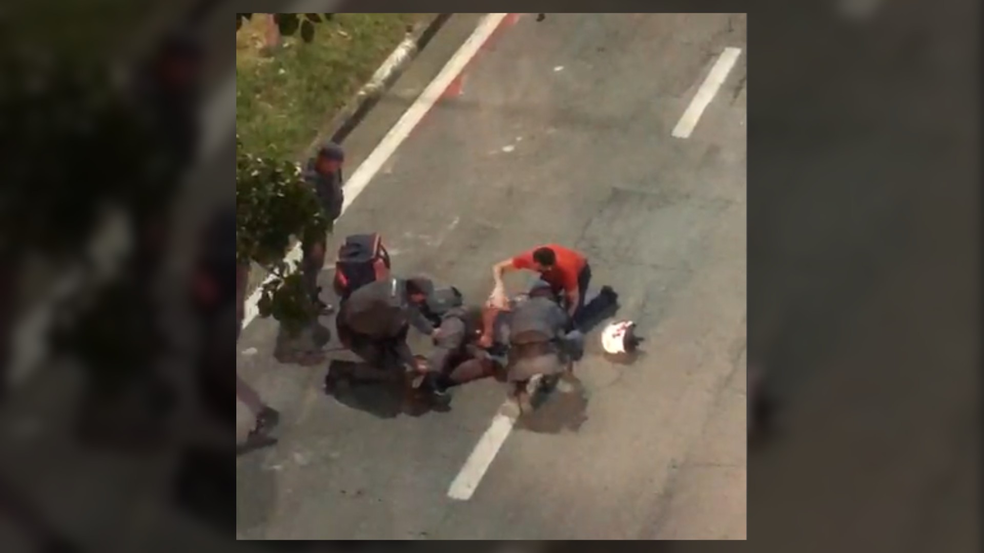 Policial morre e outro fica ferido ao baterem moto contra ônibus durante perseguição em Sorocaba 