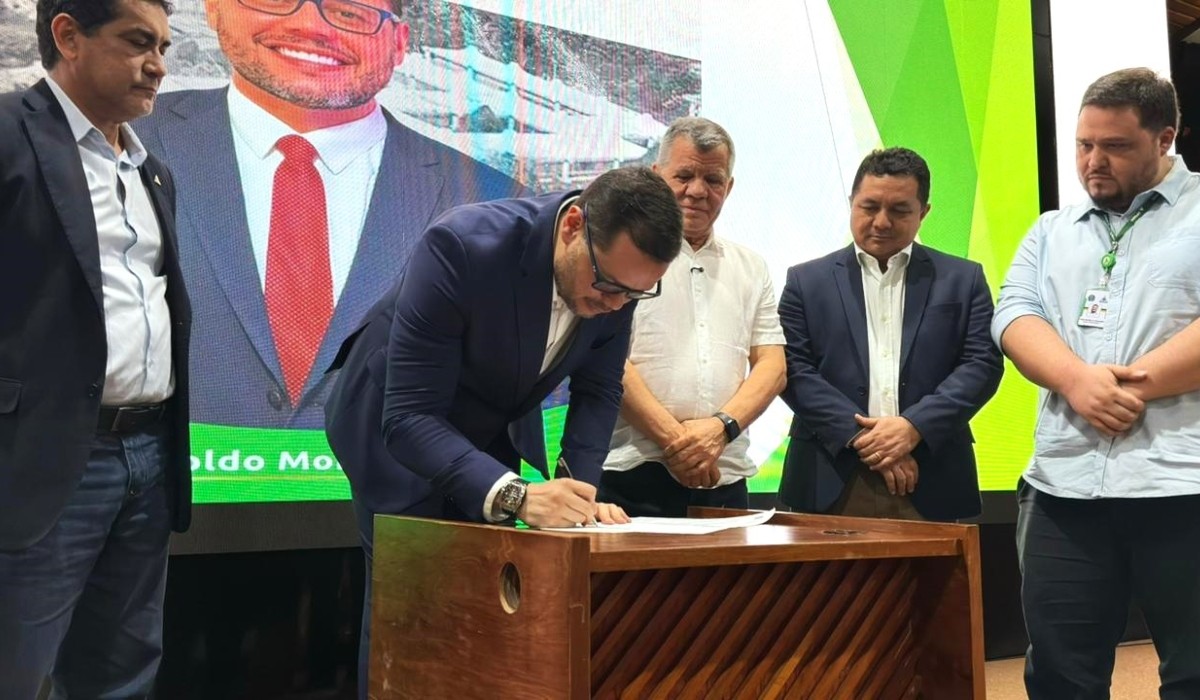 Leopoldo Montenegro assume comando da Superintendência da Zona Franca de Manaus