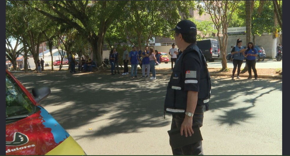 Exame prático de direção sendo aplicado no Detran-SP — Foto: Reprodução/TV Globo