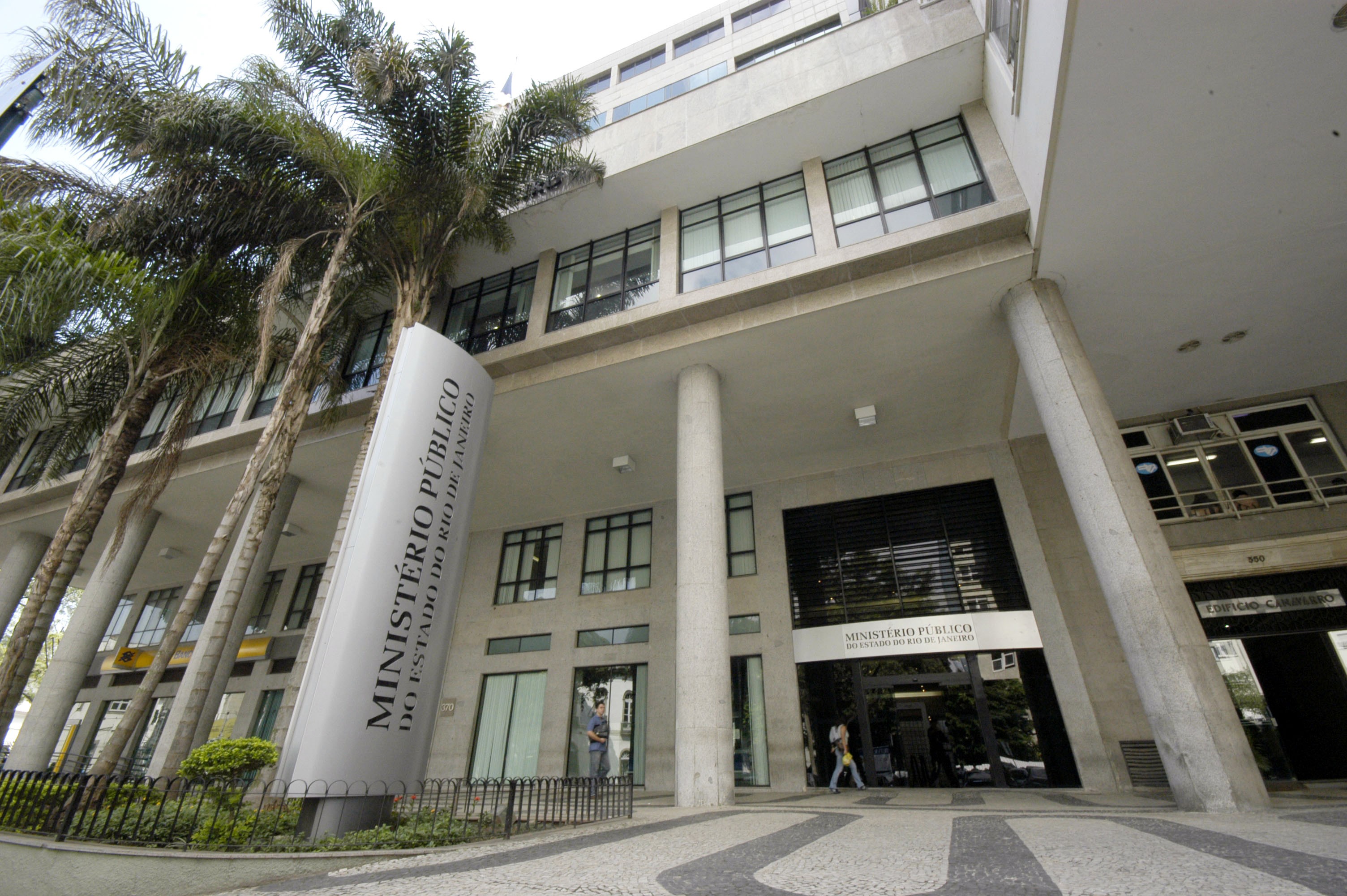 RJ tem 1,8 mil adolescentes e crianças acolhidos, com alta de 10,8%; metade não recebe visitas, aponta MPRJ