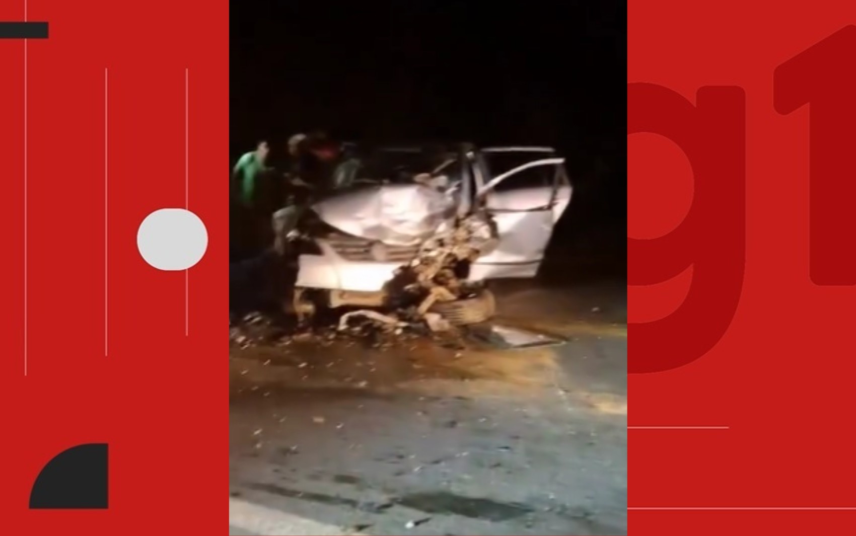 Quatro pessoas ficam feridas após batida entre carros na BR-101, em Valença