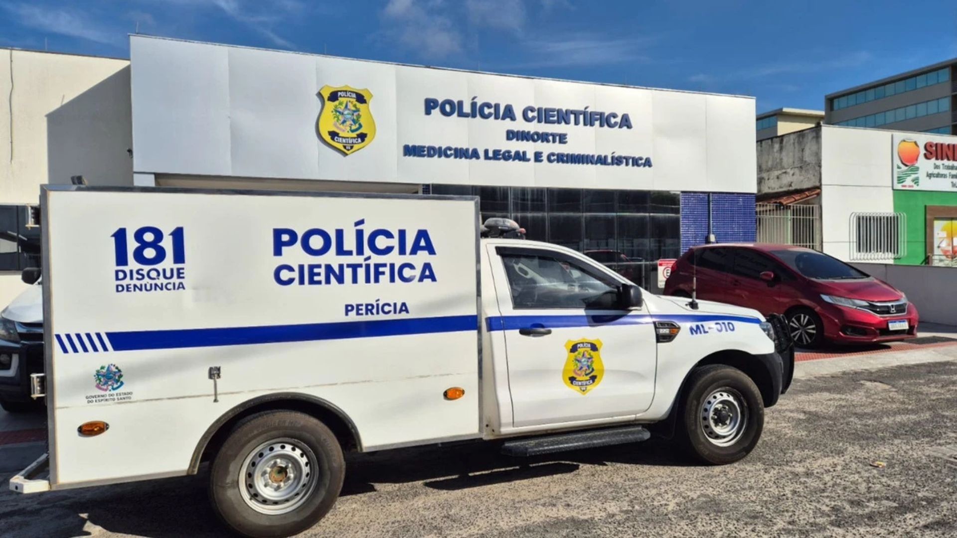 Banhista morre afogado após sofrer traumatismo craniano ao mergulhar em praia do ES