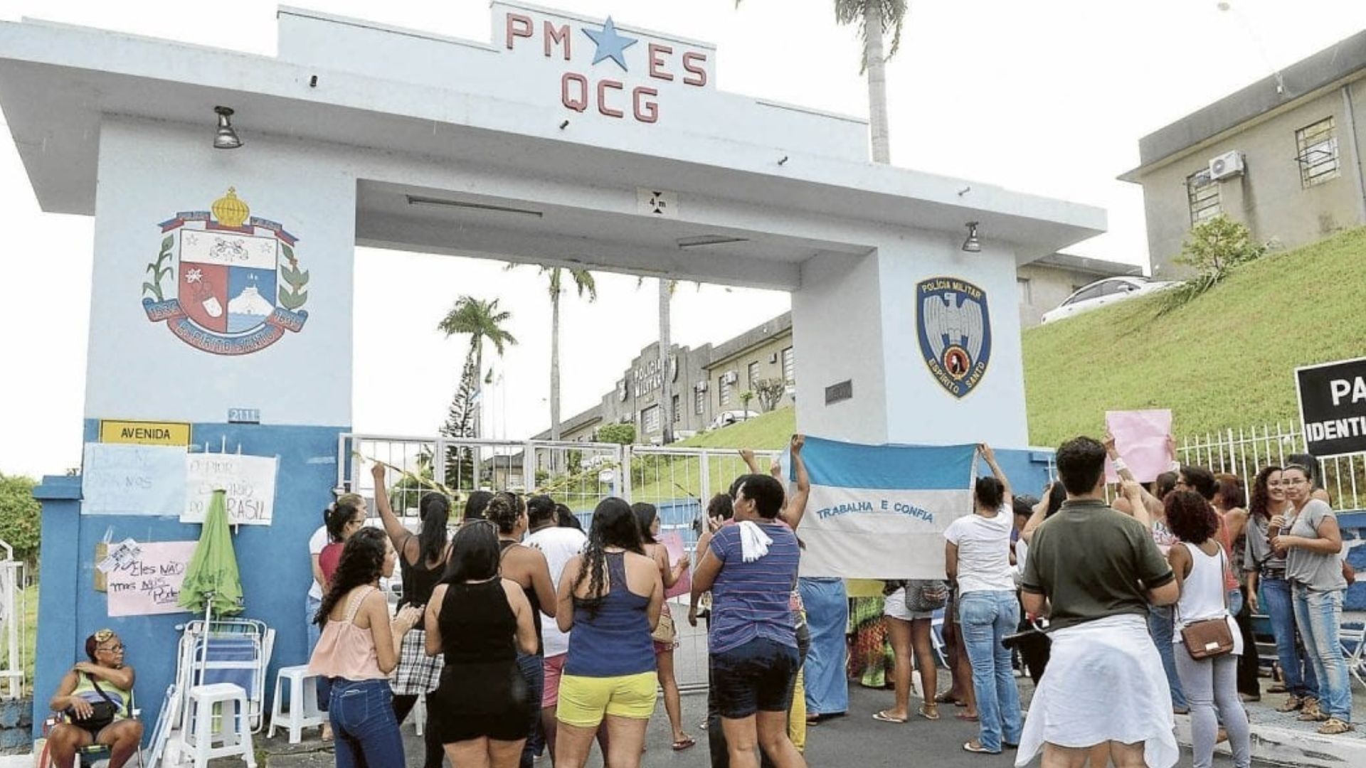 Quase dois mil policiais acusados de motim por greve de 2017 serão julgados no ES