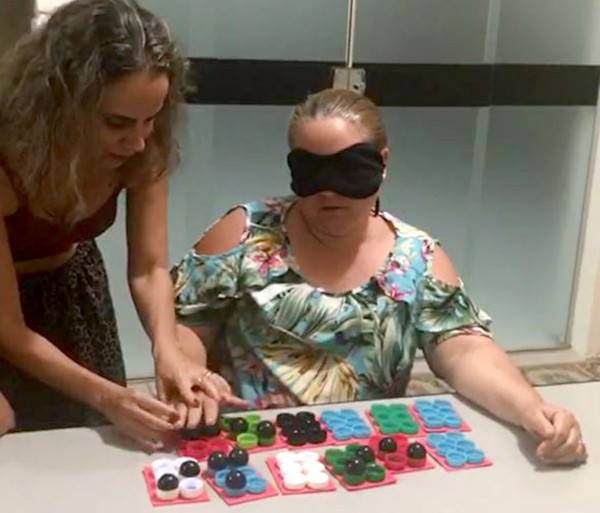 Saiba a importância da alfabetização em braille para os deficientes visuais  