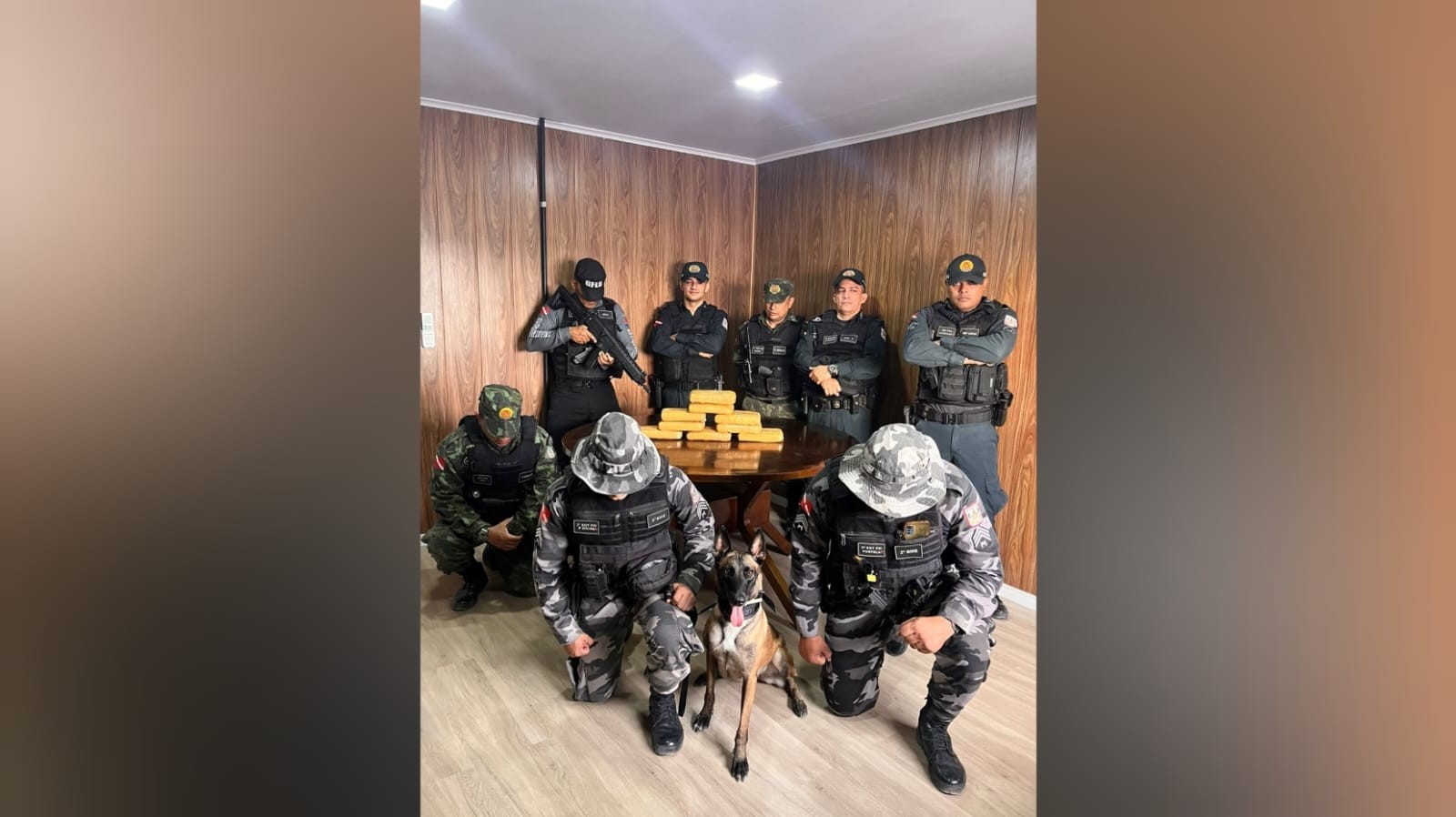 Mais de 10kg de Skunk apreendidos durante fiscalização em embarcação na Base Candiru