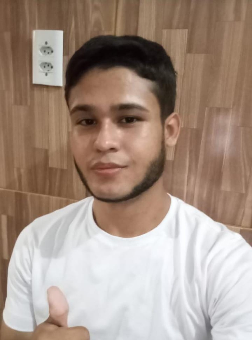 Corpo de jovem desaparecido é encontrado em igarapé, na zona rural de Presidente Médici — Foto: Reprodução/Redes Sociais