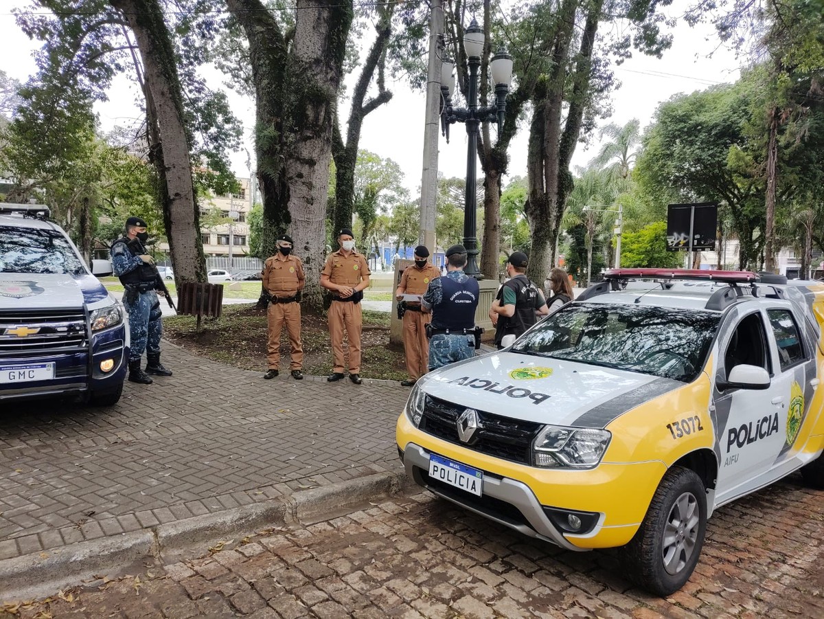 G1 - Curitiba recebe campeonato de carrinhos de controle remoto - notícias  em Paraná