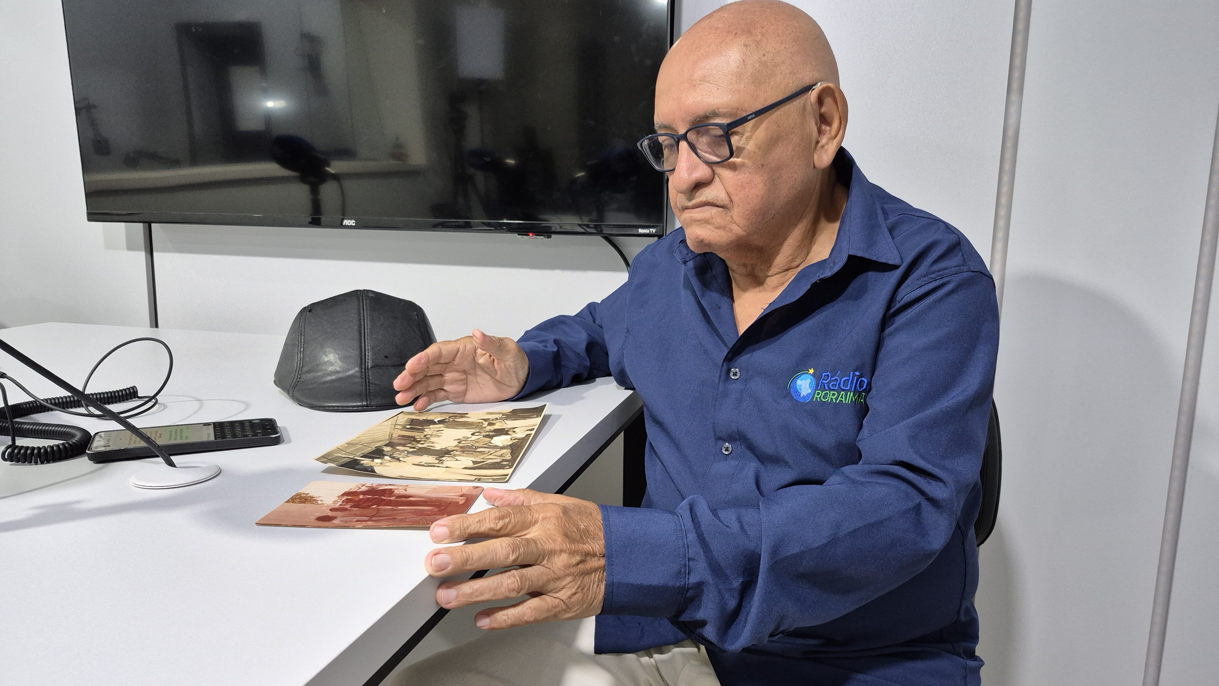 Rádio, gambiarra e fitas: radialista de 80 anos conta como viveu todos títulos do Brasil nas Copas em RR