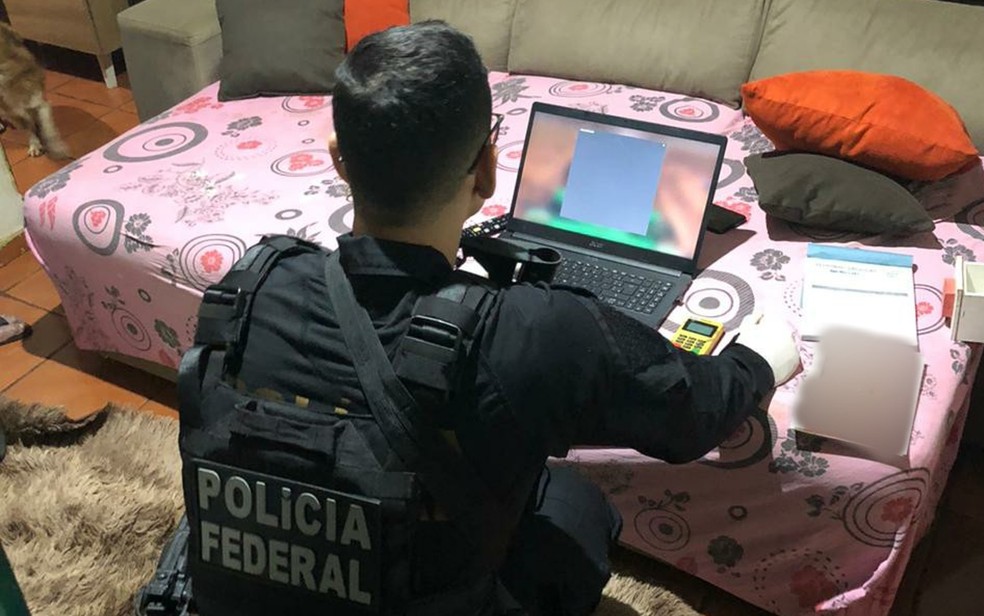 PF cumpre mandados contra suspeitos de desviar valores do Auxílio Emergencial; Rio Verde, Goiás — Foto: Divulgação/Polícia Federal
