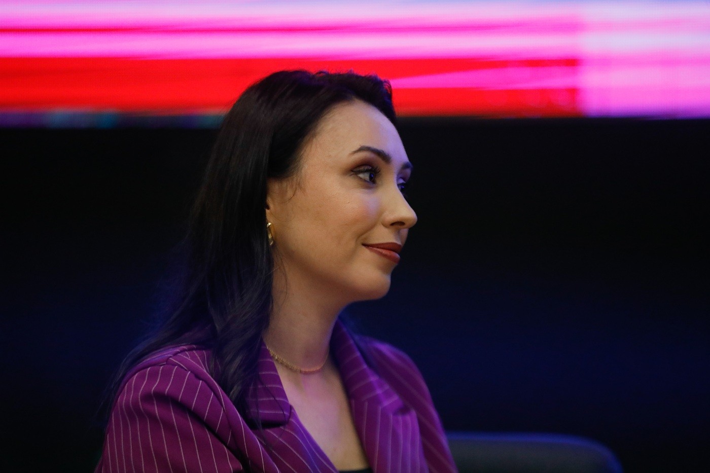 Eveline Poncio media painel sobre os desafios das mulheres e oportunidades  das empreendedoras no Brasil