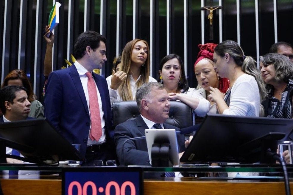 Votação do marco temporal para demarcação de terras indígenas na Câmara dos Deputados. — Foto: Pablo Valadares/Câmara dos Deputados