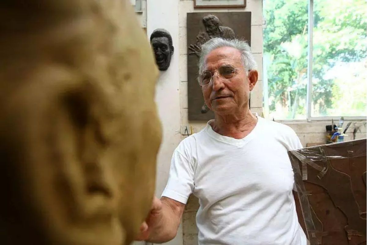Luis Garcia Jorge, autor de 23 esculturas públicas em Santos, morre aos 95 anos