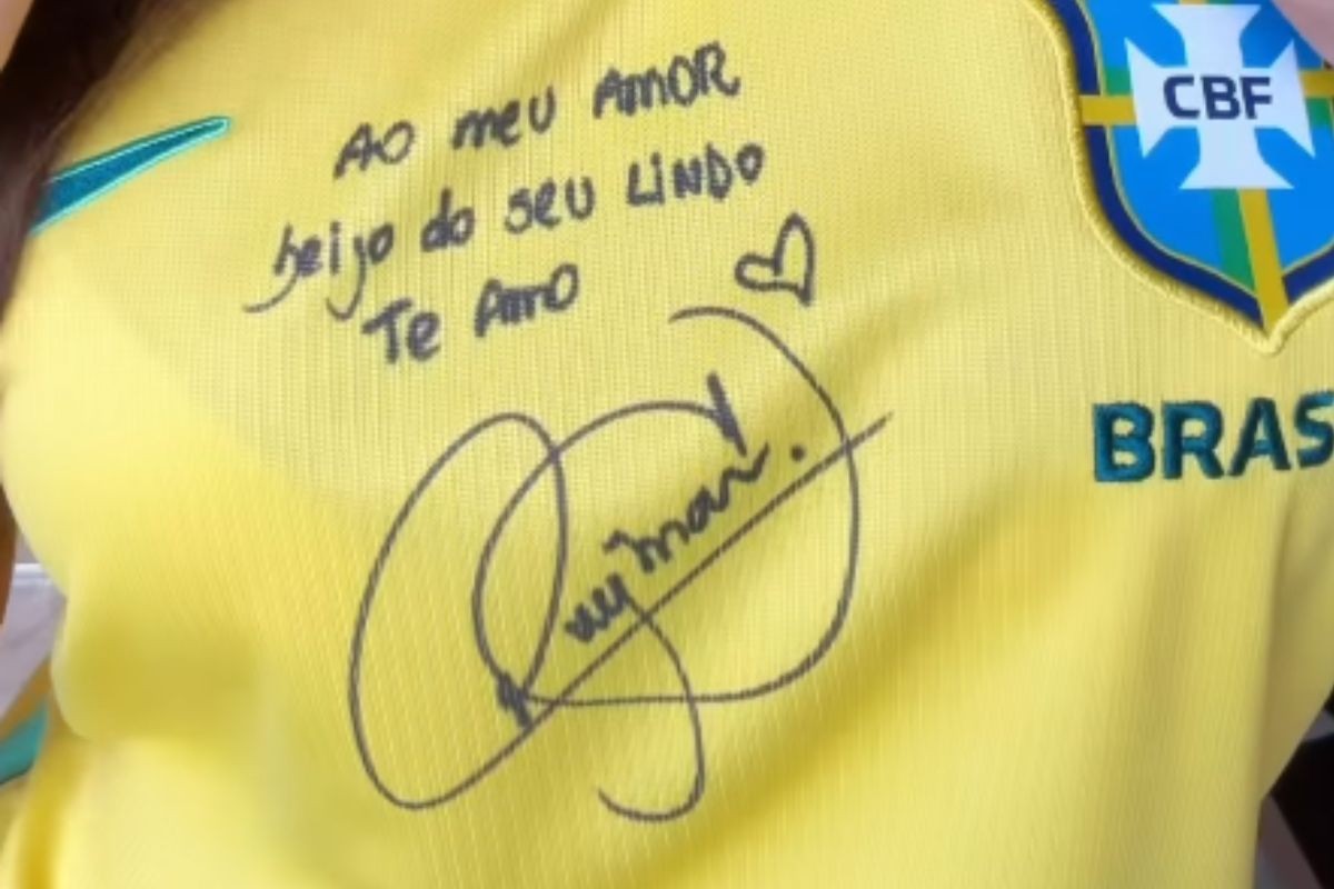 Esposas e namoradas de jogadores do Brasil postam looks para jogo contra Japão; FOTOS