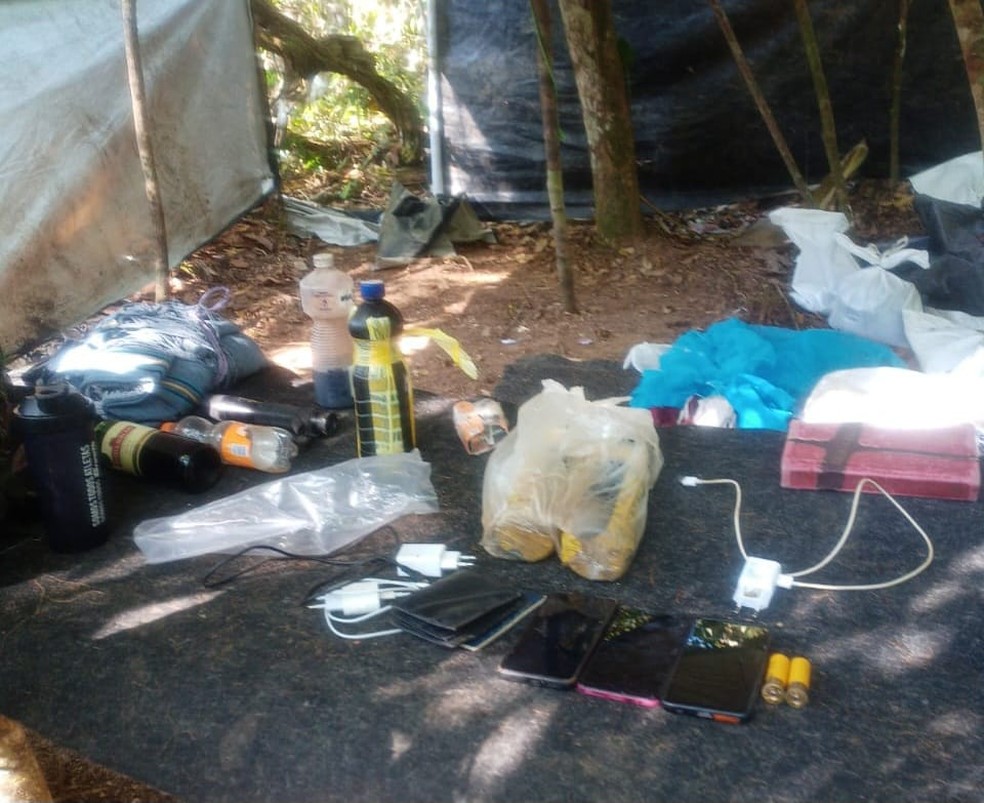Materiais encontrados em garimpo ilegal na Terra Yanomami. — Foto: Divulgação/Comando Conjunto Ágata Fronteira Norte