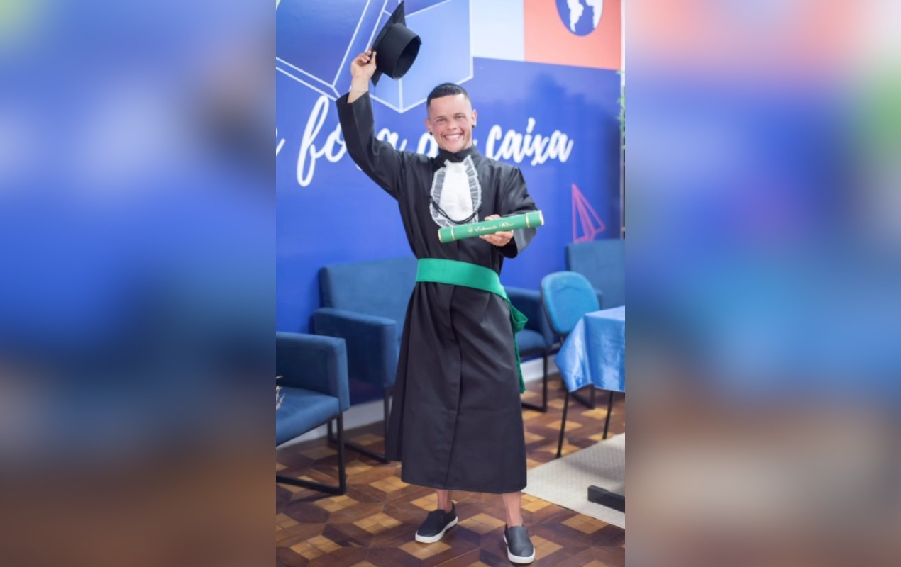 'Sabor mulher', 'quer ser homem': fisiculturista do interior de SP é alvo de ataques nas redes sociais após competição