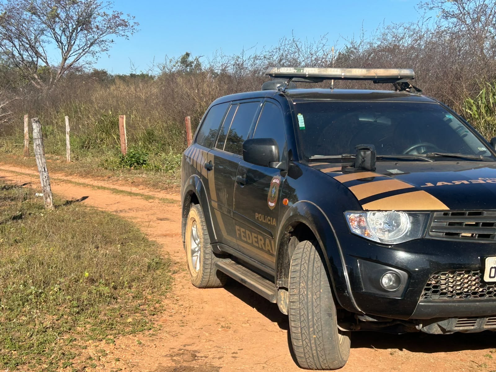 Suspeito de armazenar arquivos de abuso sexual infantil é preso em operação da PF em São Francisco