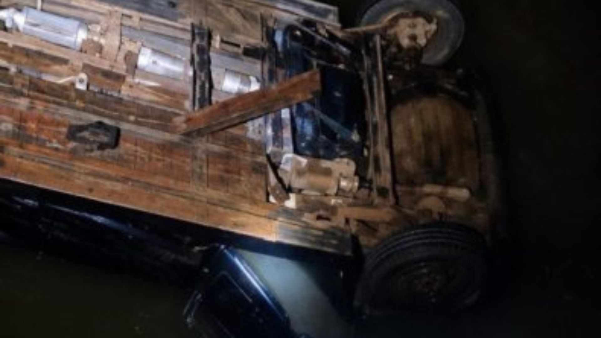 Casal morre e criança é resgatada em rio após carro despencar de ponte em MT