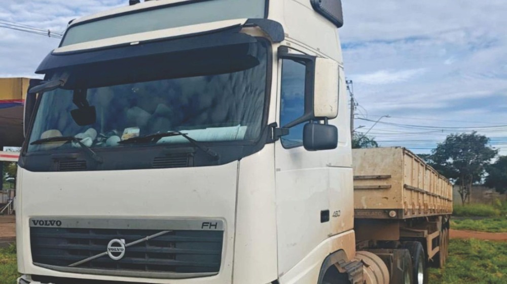 Falso frete combinado por WhatsApp termina com motorista e ajudante reféns por 4h em Uberlândia