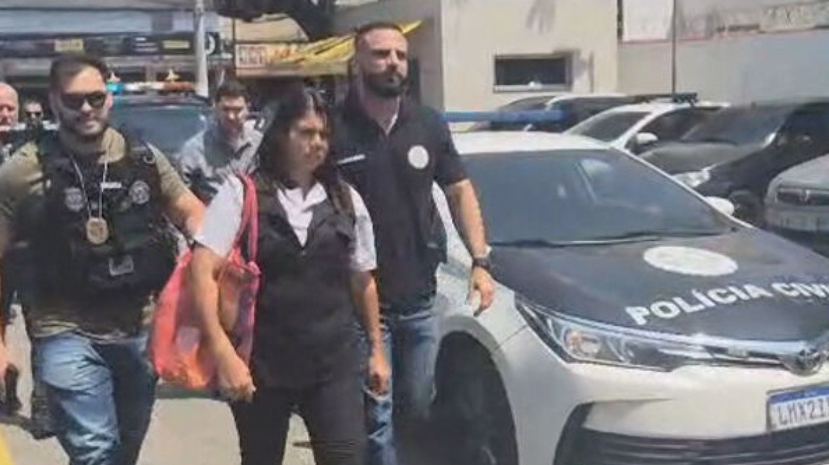 Polícia prende mulher suspeita de matar o pai com veneno em feijoada na Baixada Fluminense
