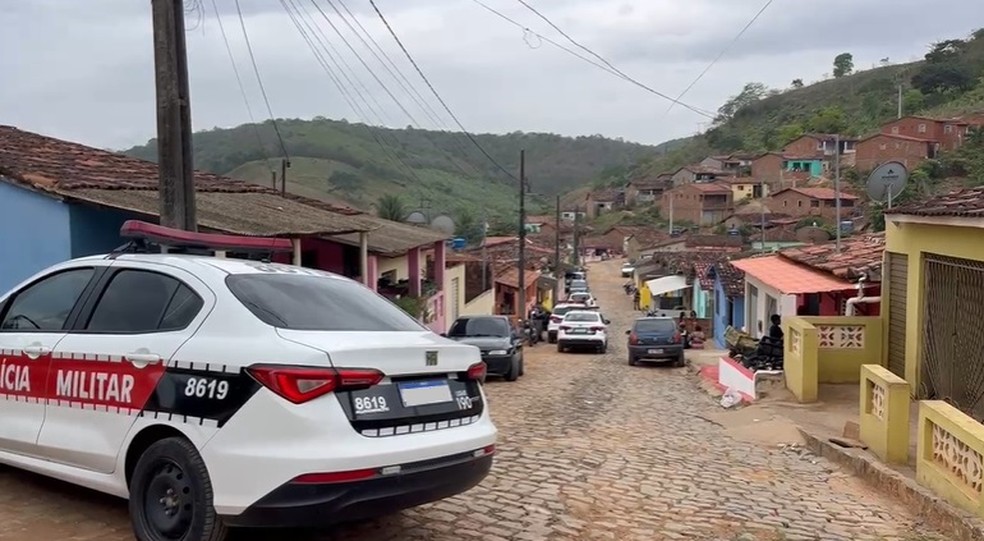 Homem é suspeito de tentar matar esposa e sogra a tiros e facadas no Brejo da Paraíba — Foto: Lídice Pegado / TV Paraíba