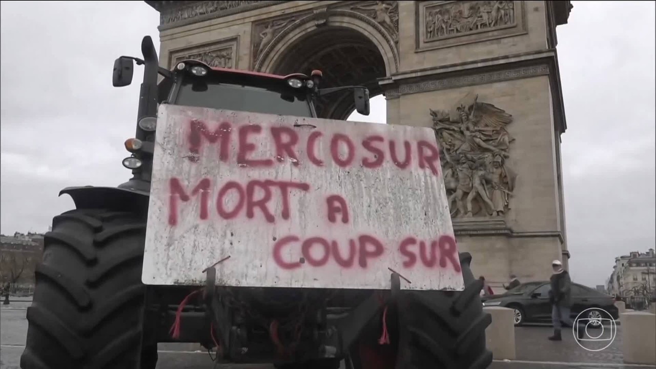 Agricultores franceses protestam contra acordo com Mercosul