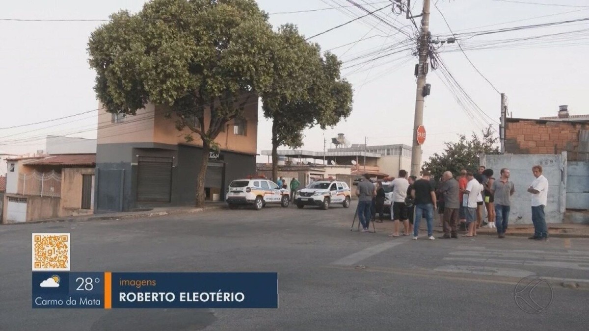 Homem é morto a tiros dentro de barbearia no Bairro Santa Luzia, em Divinópolis
