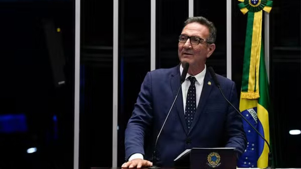 Lucas Barreto oficializa pré-candidatura à reeleição para o Senado Federal no Amapá em 2026