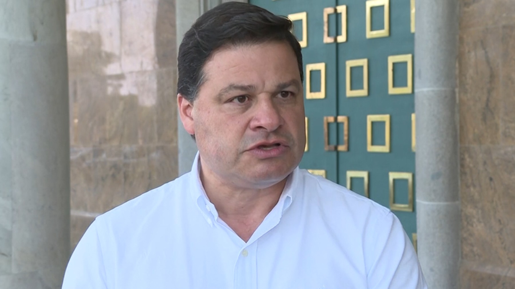 Eleições 2026 no PR: Sandro Alex se reúne com empresários e faz caminhada com a população
