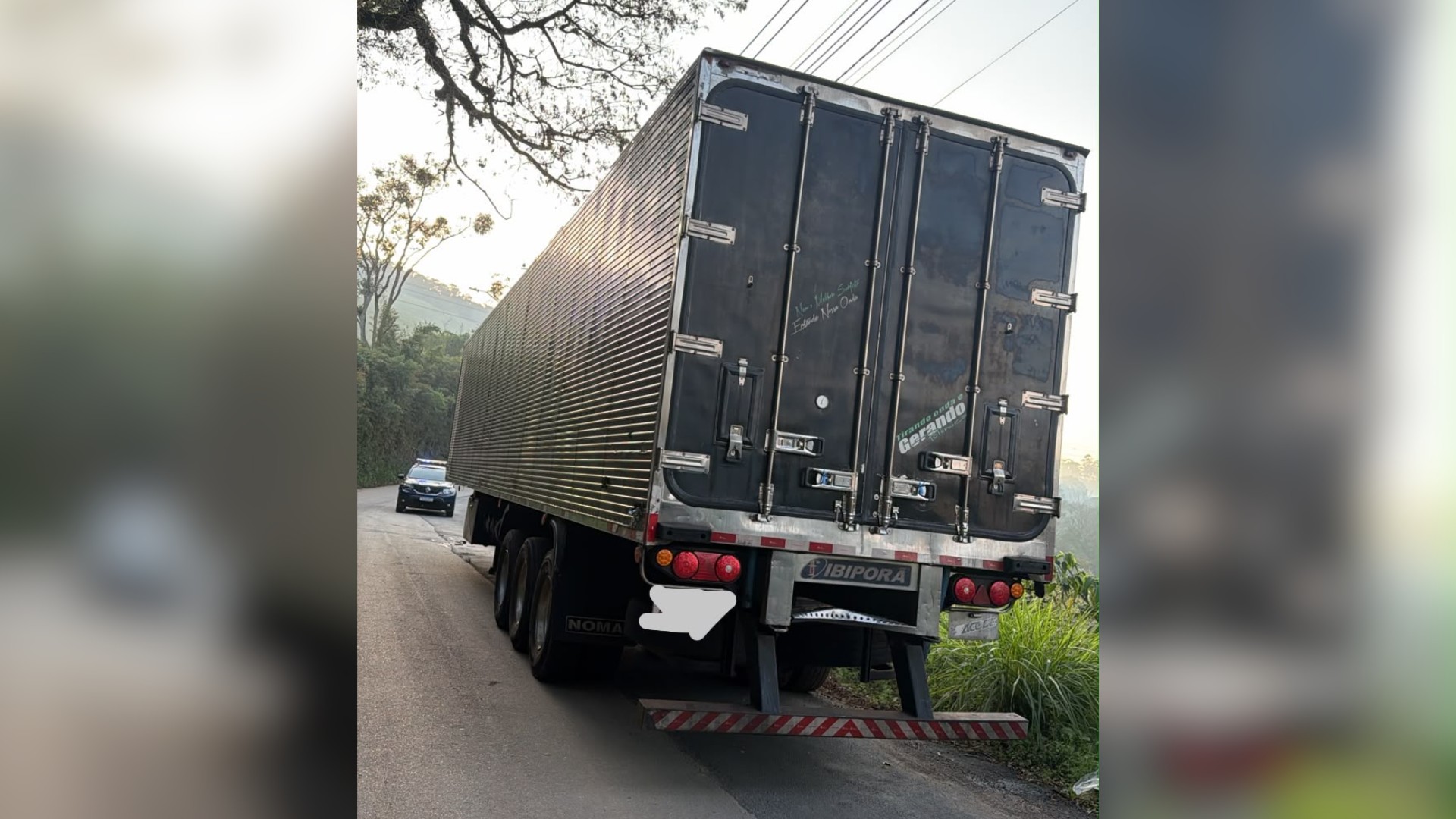 Caminhoneiro é agredido e mantido refém em matagal durante roubo em rodovia de Itatiba