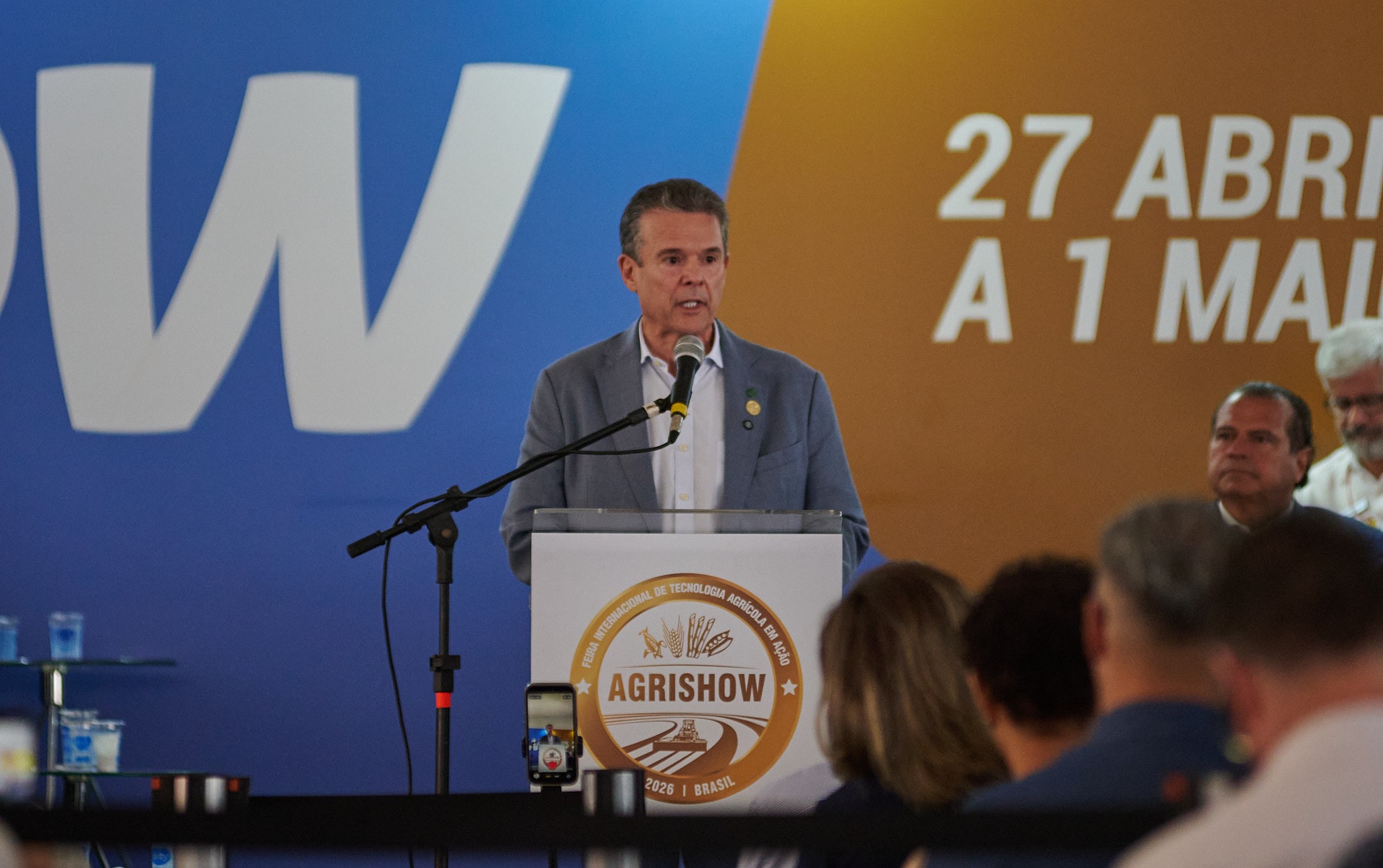 Governo busca volume recorde no novo Plano Safra e taxa de juros anual abaixo dos 10%, diz ministro