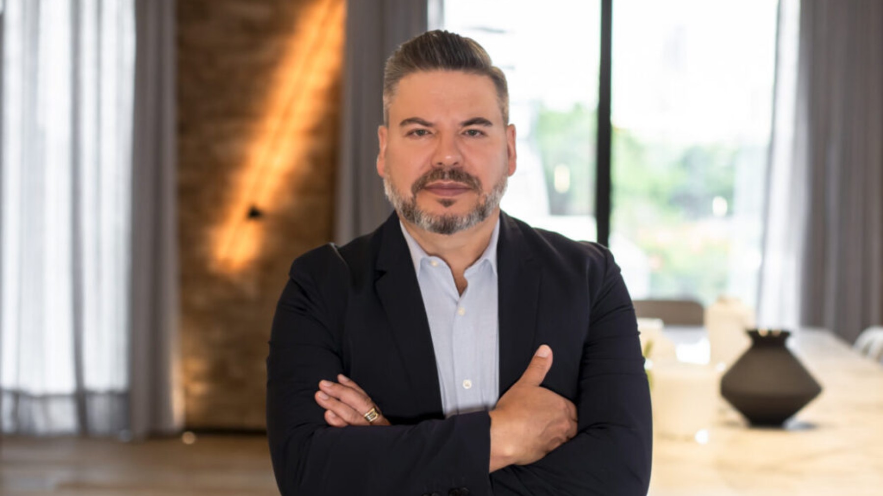 Quem é Oséias Gomes, CEO de franquia milionária indiciado por mandar matar diretor da própria empresa no Paraná