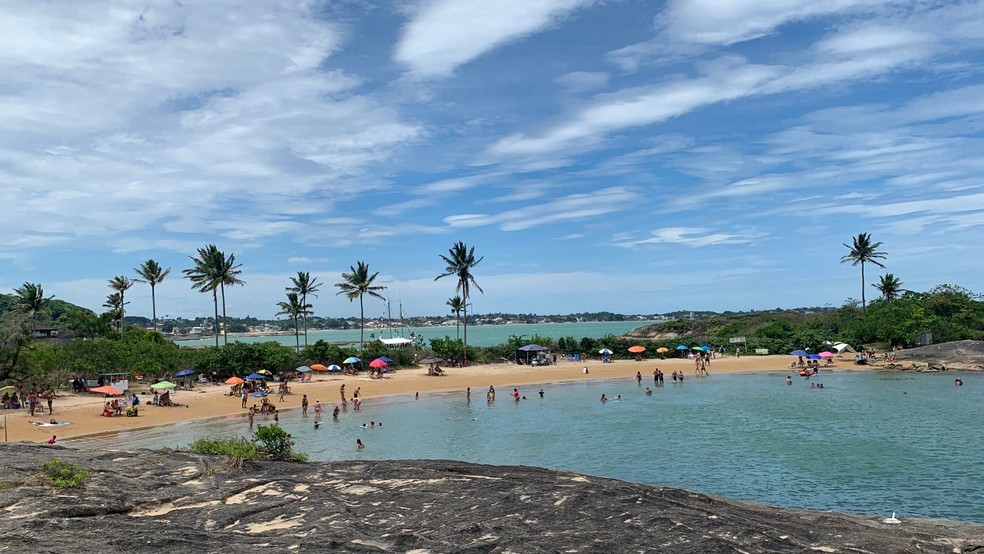 Três Praias, em Guarapari, no Espírito Santo — Foto: Viviane Machado/ g1