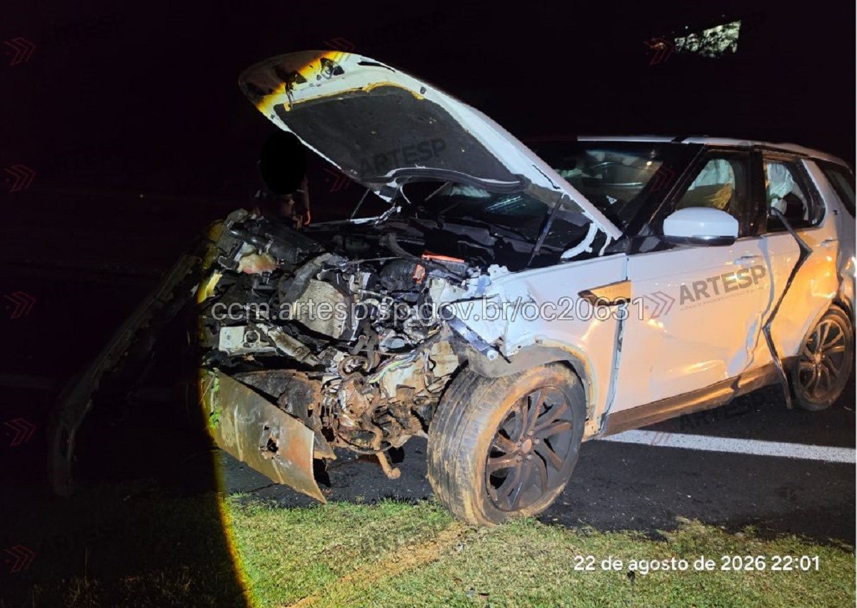 Acidente entre veículos de passeio deixa um morto na Rodovia dos Bandeirantes em Jundiaí