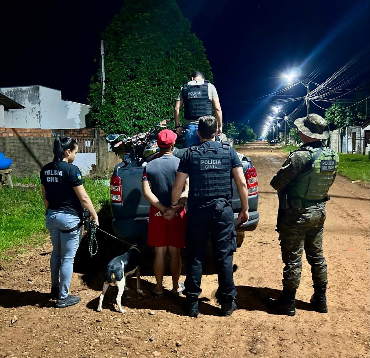 Homem é preso por maus-tratos após ser flagrado arrastando cachorro amarrado a moto em Vilhena, RO