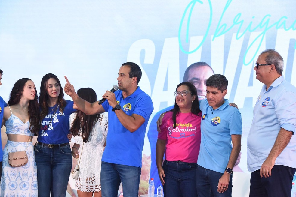 Em clima de vitória, Bruno Reis discursa após garantir reeleição em Salvador — Foto: Divulgação